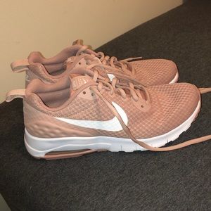 Pink Nike Sneakers 💗